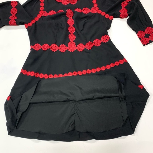 NWT ModCloth Liza Lux Red Appliqué Outlined Long Sleeve A-Line Black Dress 1X - Picture 7 of 14